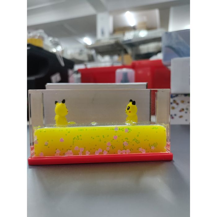 Peekachu small water showpeice