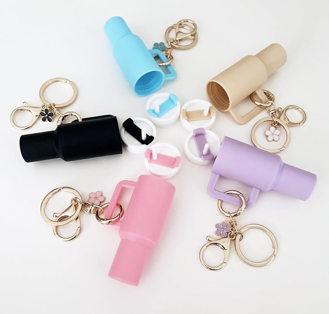 12 pcs - Stan Bottle keychains net price 45