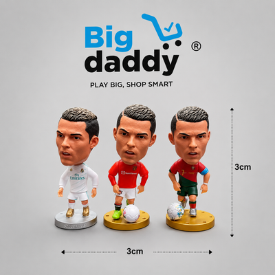Ronaldo miniature standees pack of 3 (Net price-155)