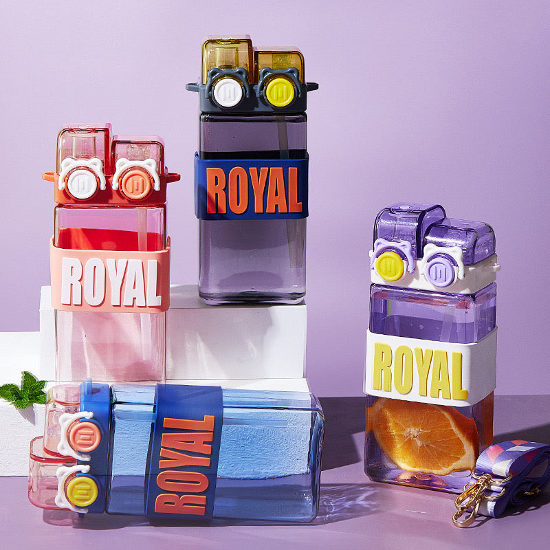 Double sipper cool water bottle