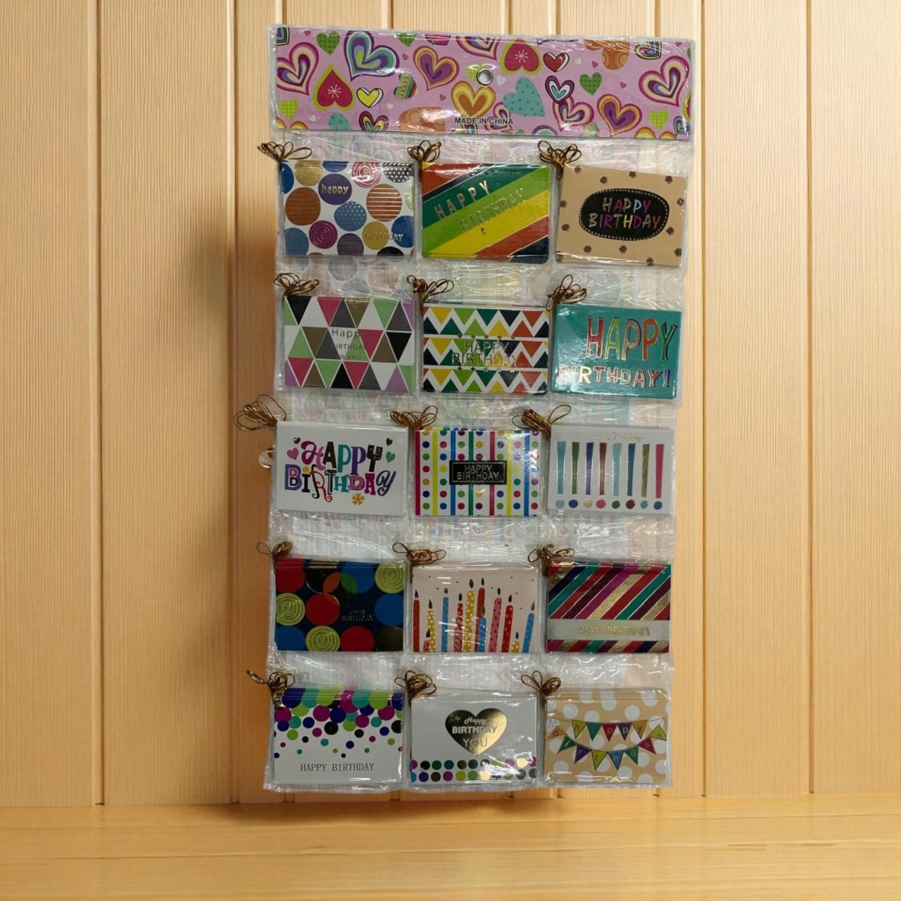 Happy birthday name tags / greeting hanger pack of 120