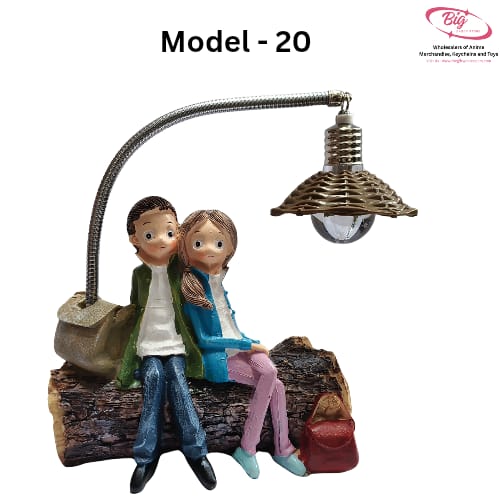 Couple sitting on tree lamp ( model 20 )
