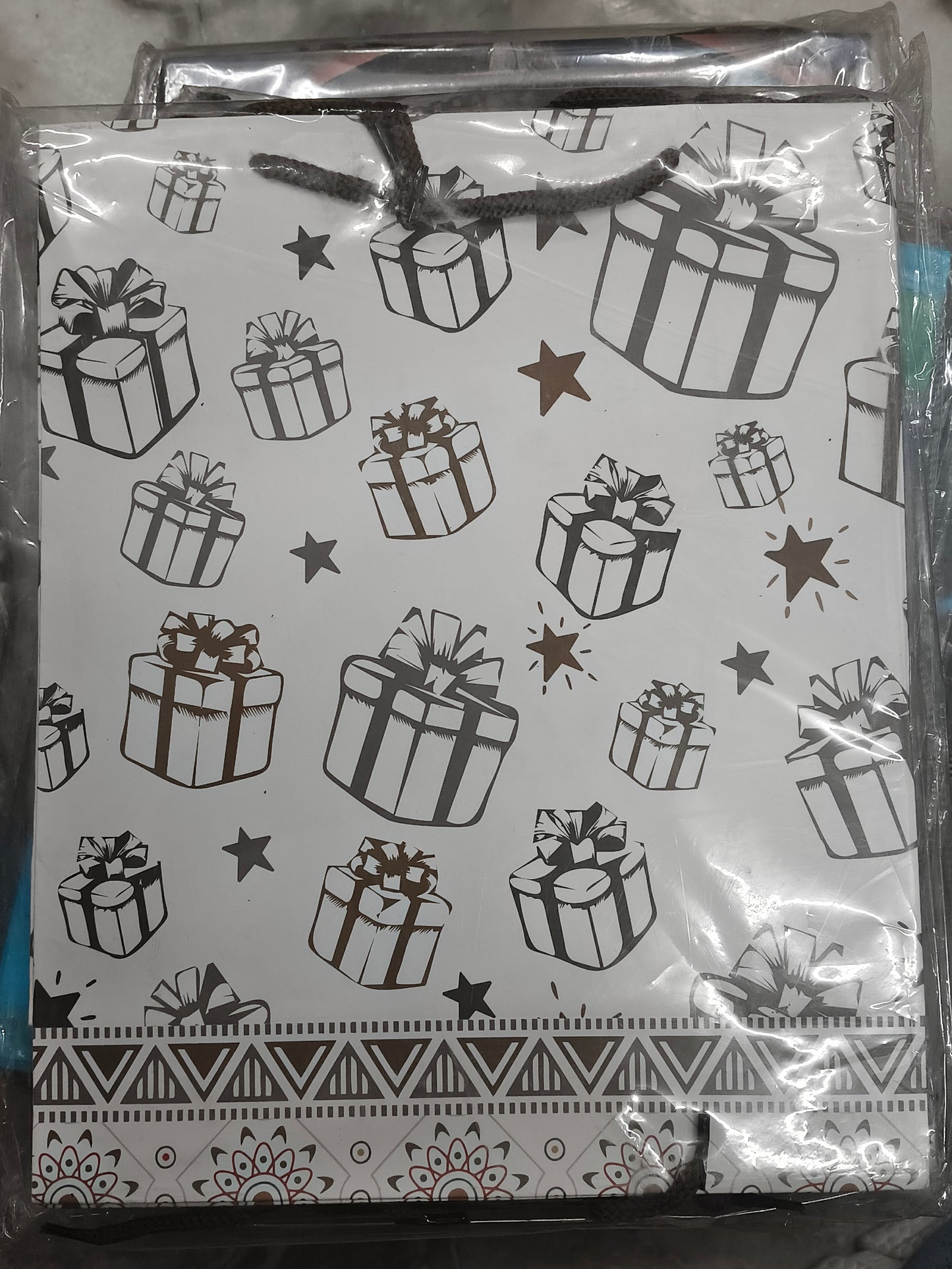 New Gift Design on Medium Paper Bag Pack of 12
