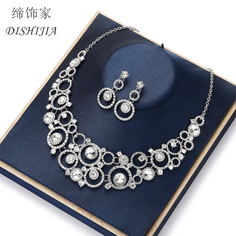 Drushila Pendent & Earring Set DY11