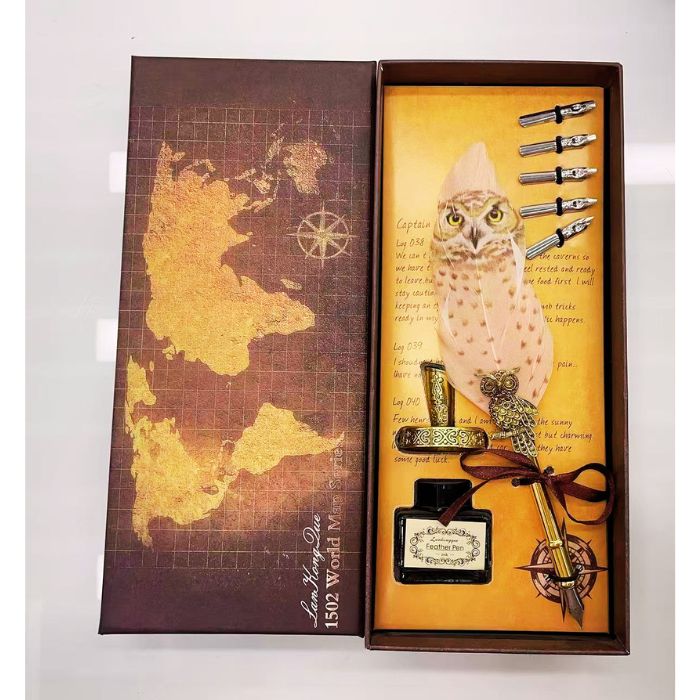 HP magic boy Headwig feather pen set