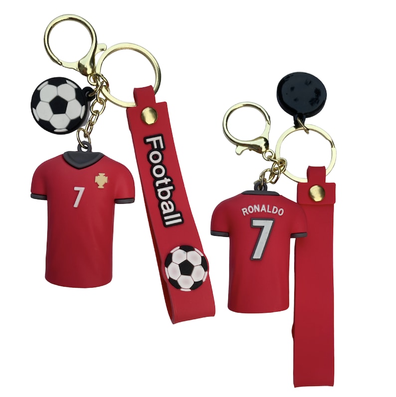 New Ronaldo T-Shirt 👕 rubber keychain pack of 3 (eff price 37)