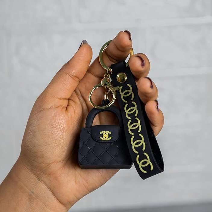 Guccy Bag rubber keychain pack of 3 (eff price 37)